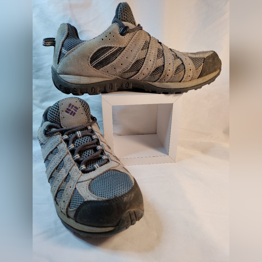 Women's Columbia hiking shoes